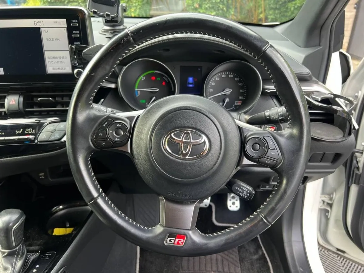 Toyota C-HR GR SPORT 1.8 HYBRID AUTO // SHADOW CHR - Image 4