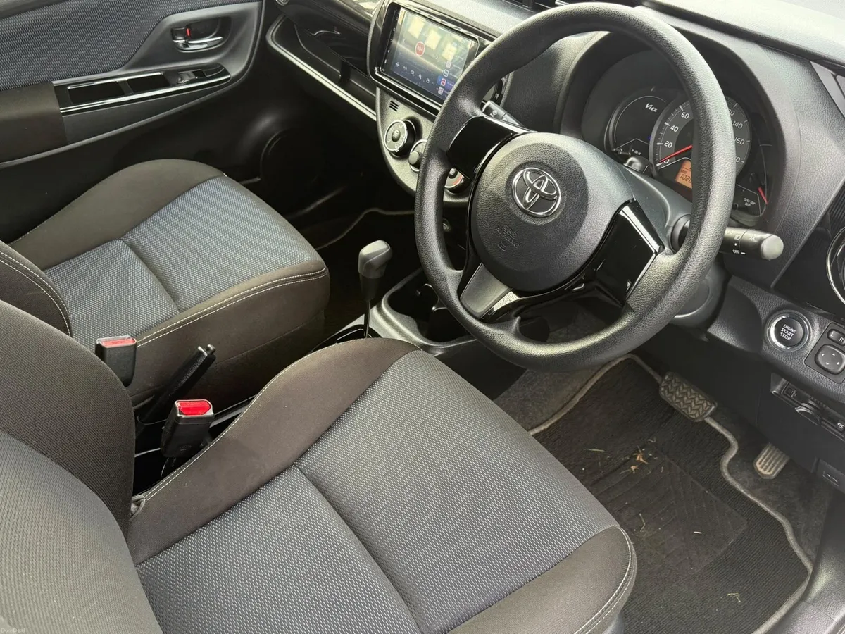 Toyota Vitz 2018 1.0 Automatic - Image 6