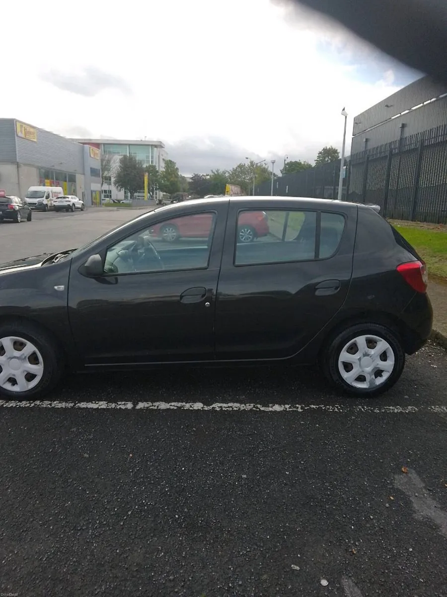 Dacia sandero - Image 4