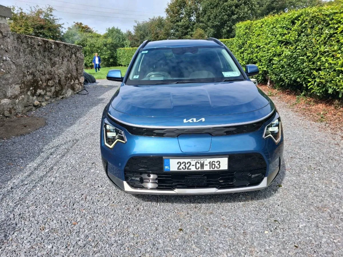 Electric car - Image 1