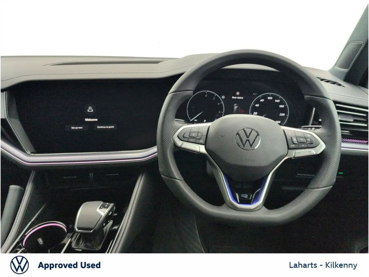 Volkswagen Touareg R 3.0TSI 462HP PHEV *EX DEMO - - Image 2