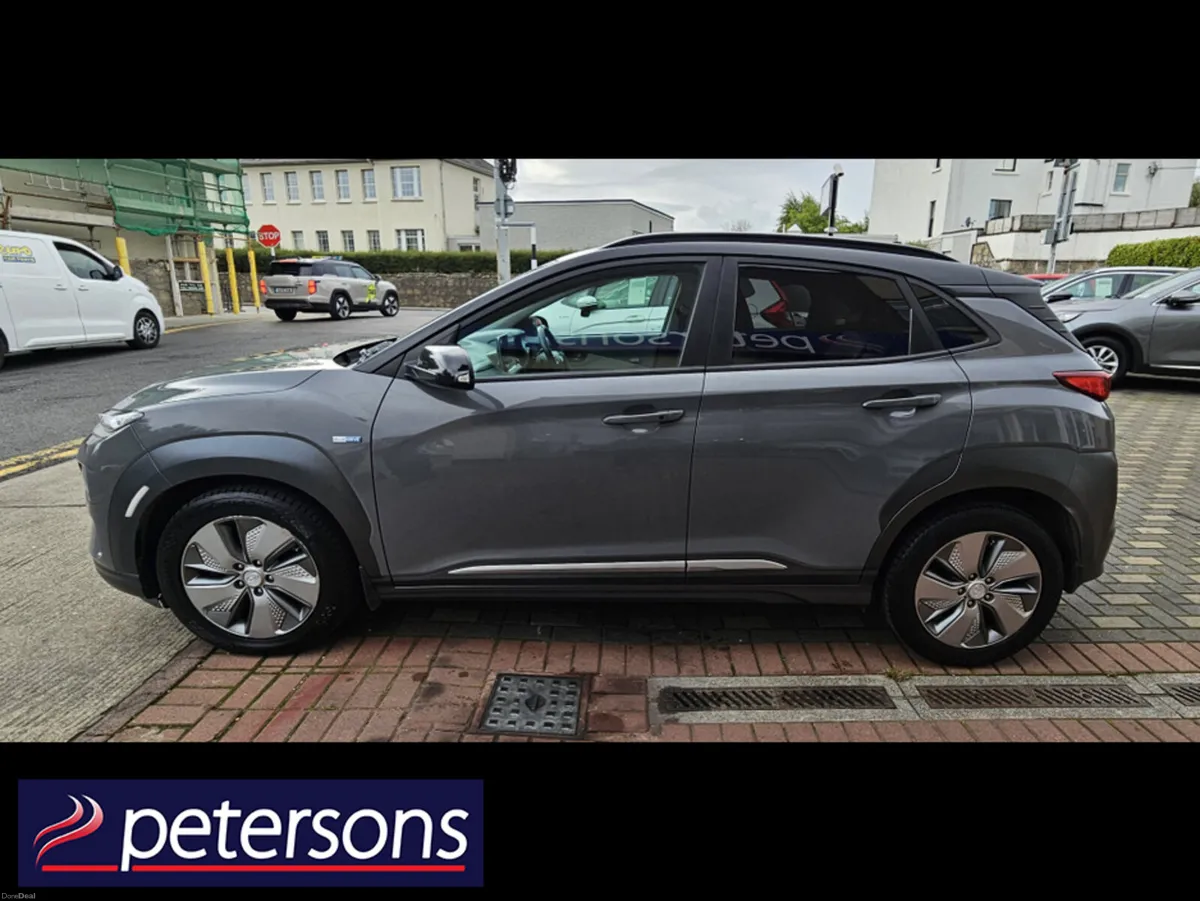 Hyundai KONA KAUAI EV PREMIUM 2 TONE 5DR AUTOMATIC - Image 5
