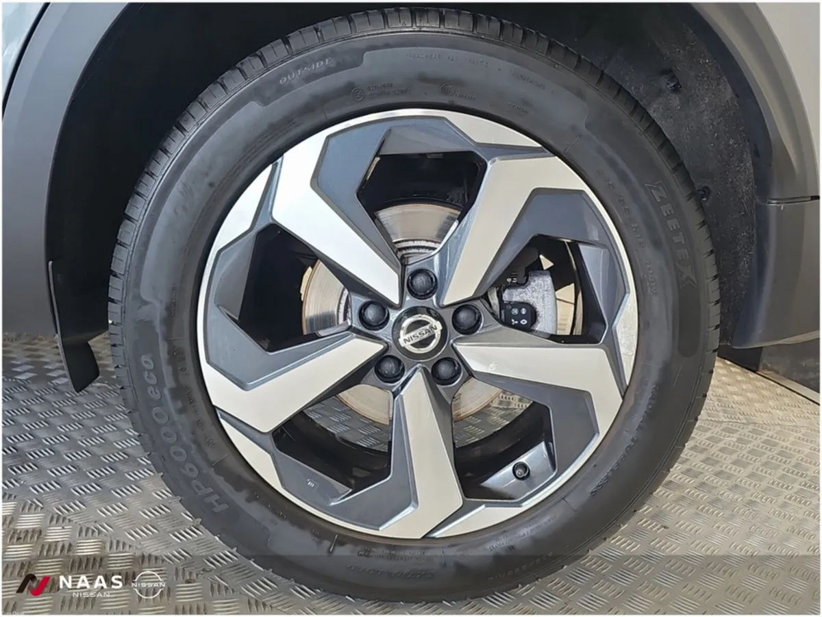 Nissan Qashqai QQ 1.3 HYB SV PREMIUM MY21 4DR - Image 6