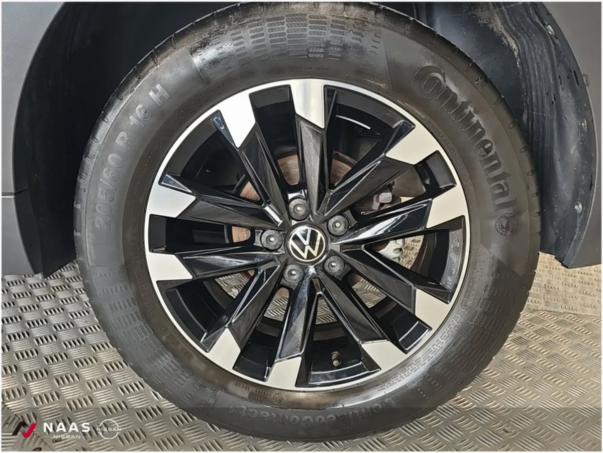 Volkswagen T-Cross 1.0 PETROL - Image 6
