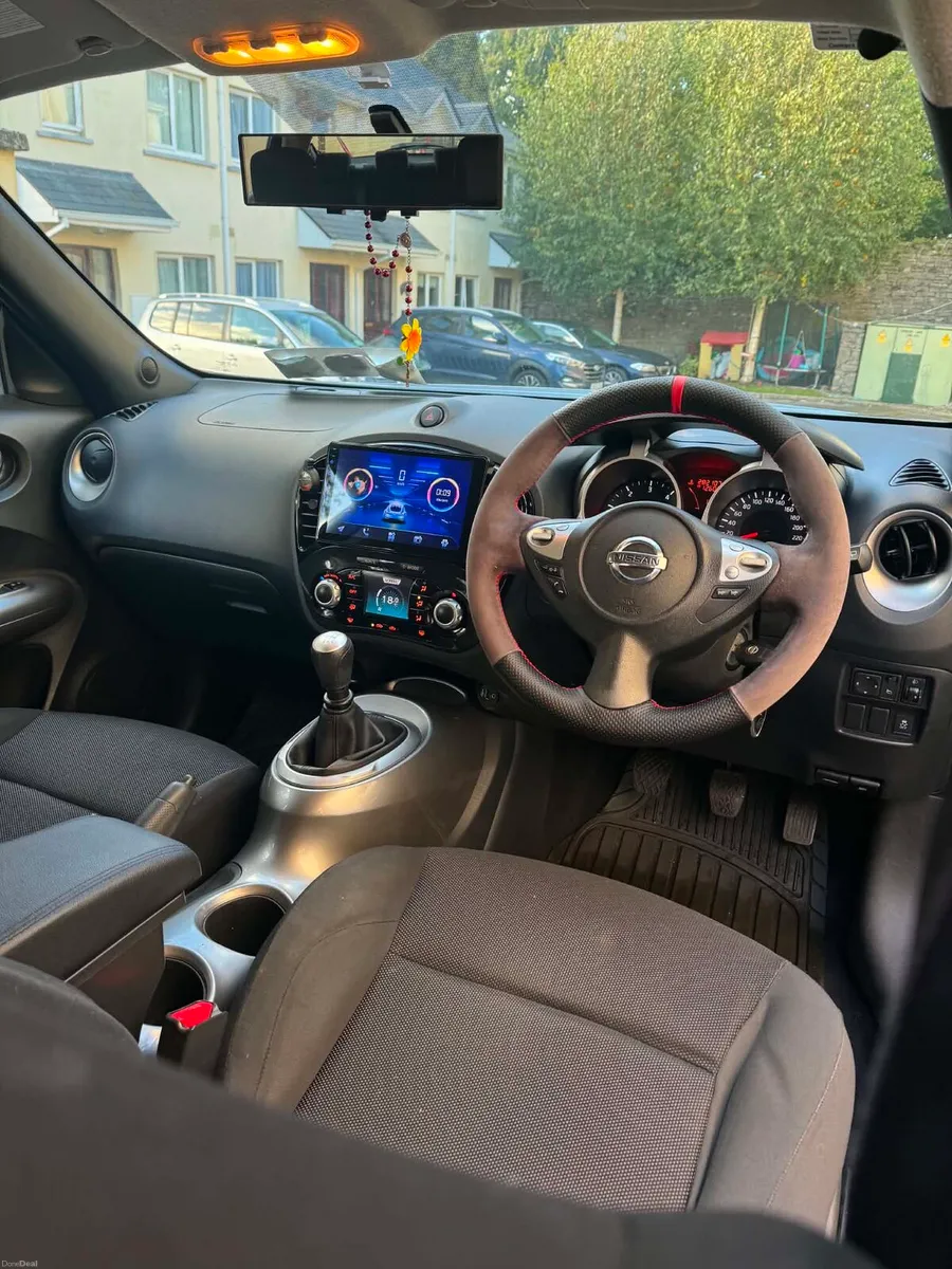 Car - Image 5