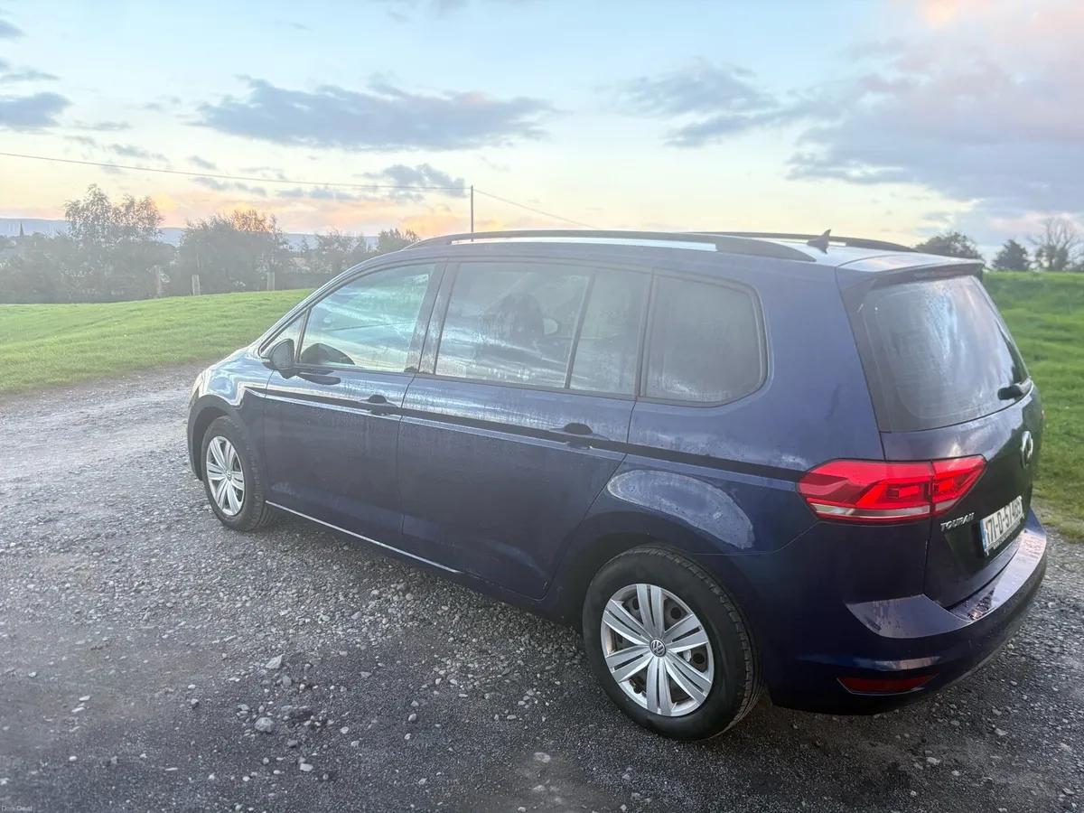2017 VW Touran Seven Seater1.6 TDI NCT&TAX 05/2027 - Image 4