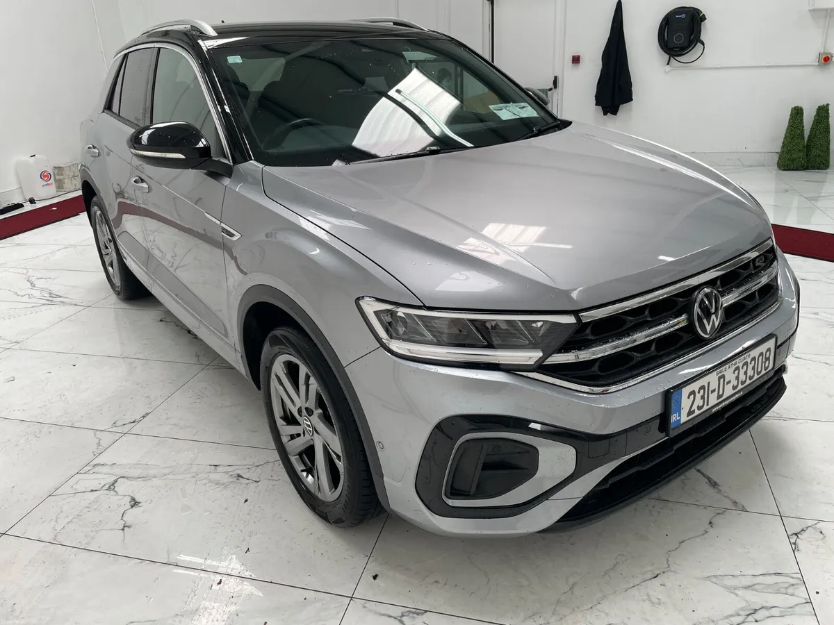 Volkswagen T-Roc 2023 1.0 R-Line Flint Grey - Image 1
