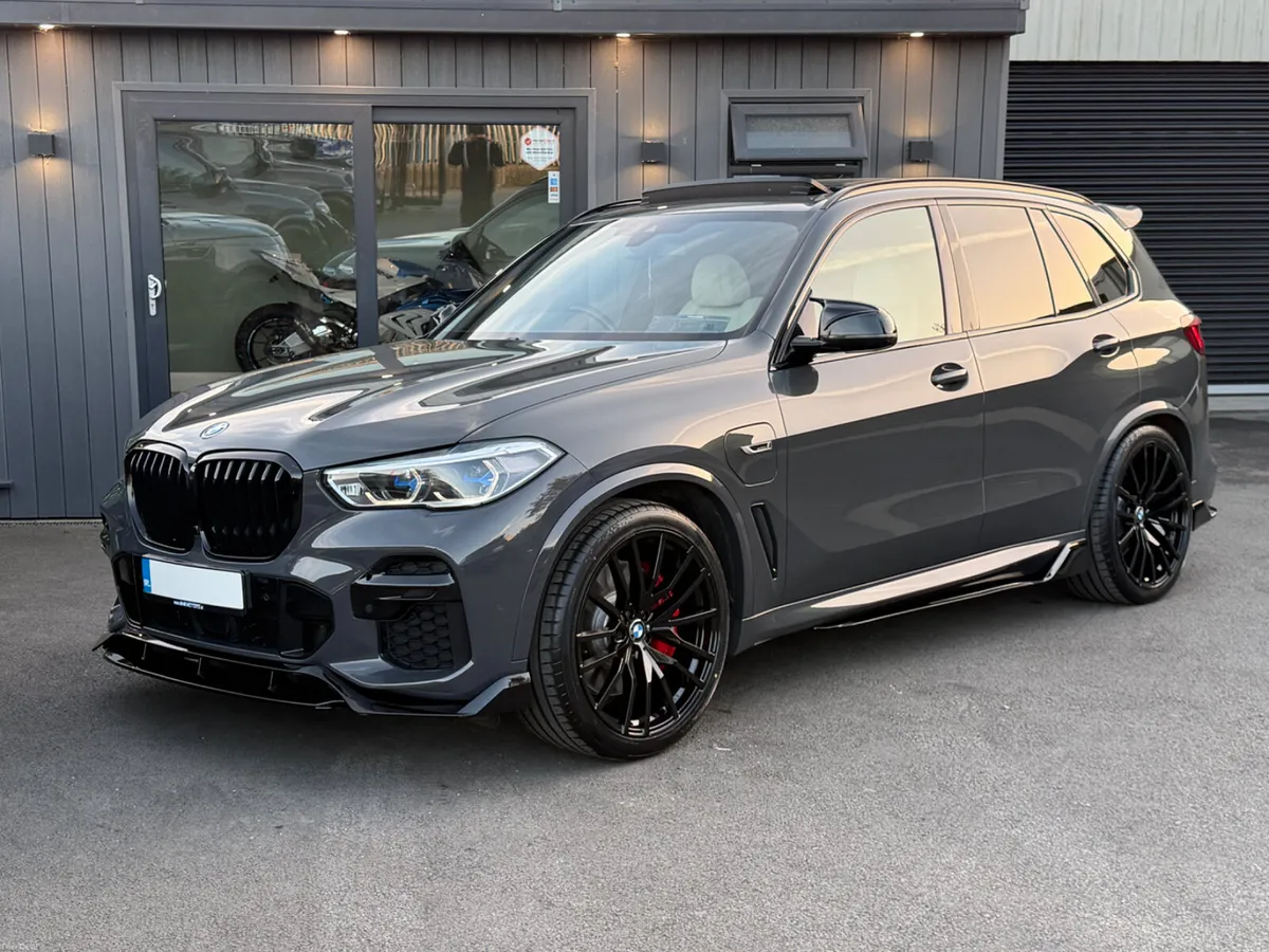 2022/222 BMW X5 45E MSPORT PRO - Image 1