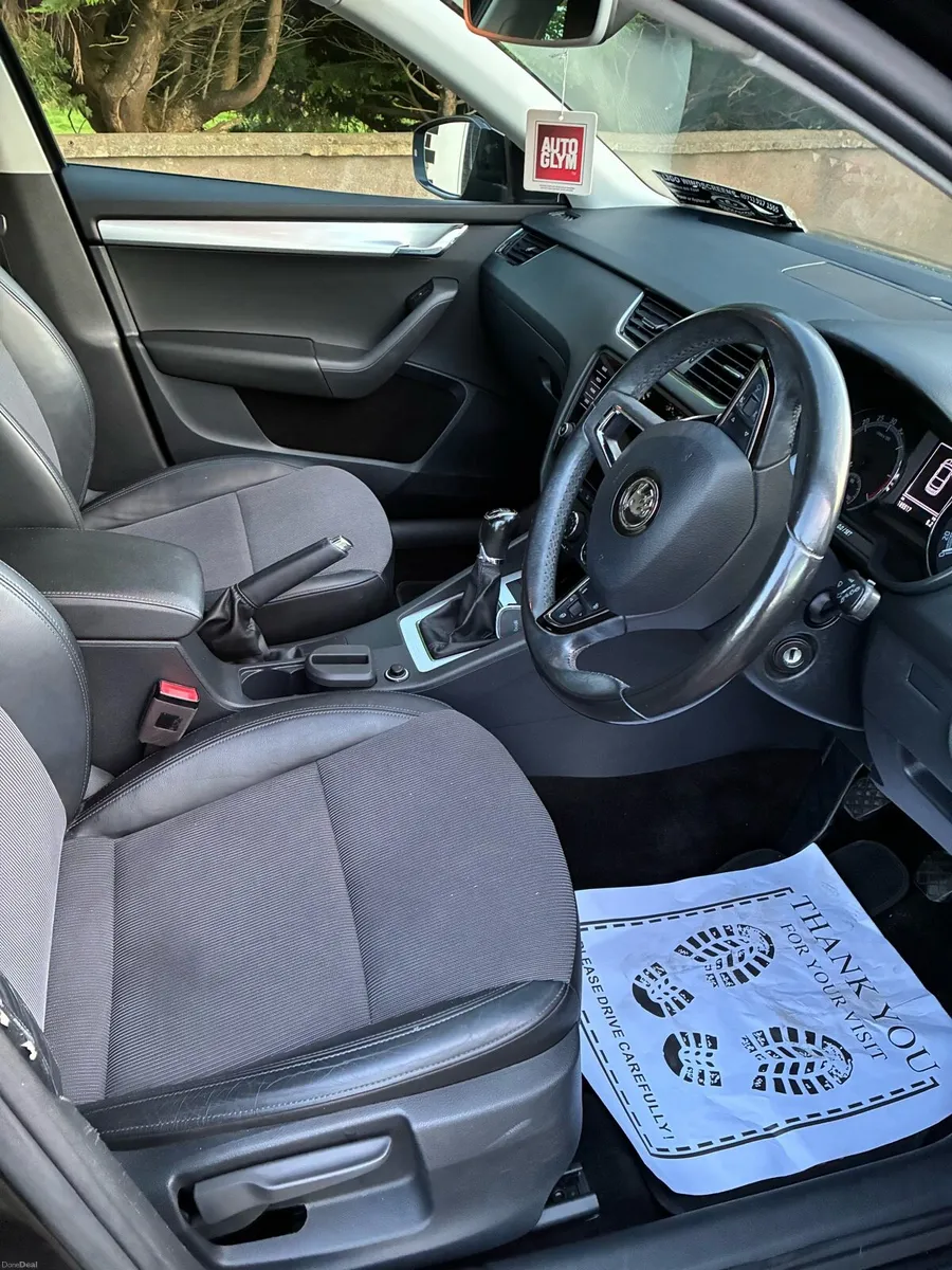 ŠKODA OCTAVIA 1.6 DIESAL FOR SALE - Image 4