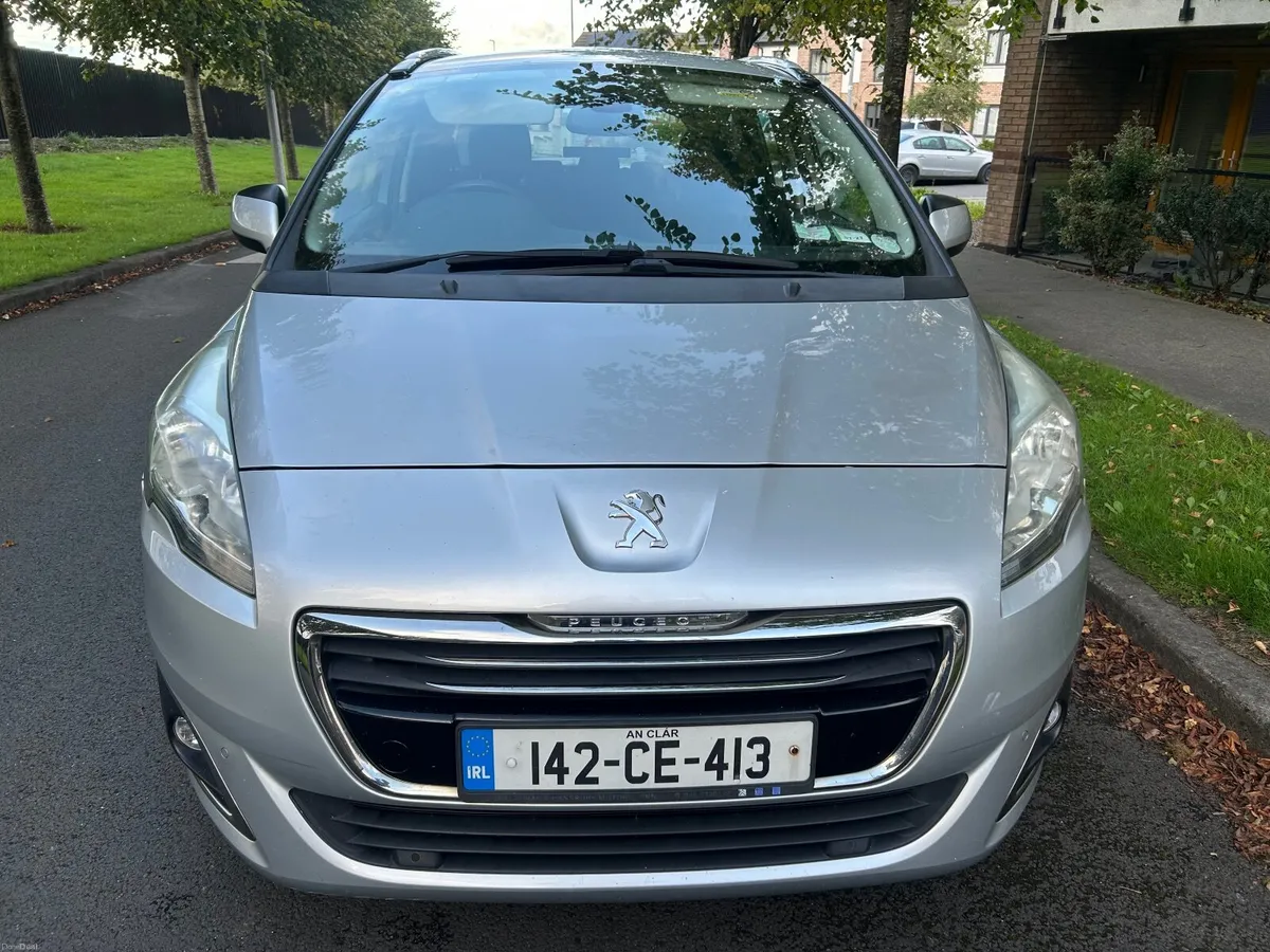14 Peugeot 5008 ( Auto 7 Seats) Low kilometres - Image 4