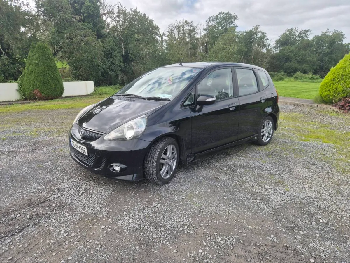 Honda Jazz Automatic - Image 3