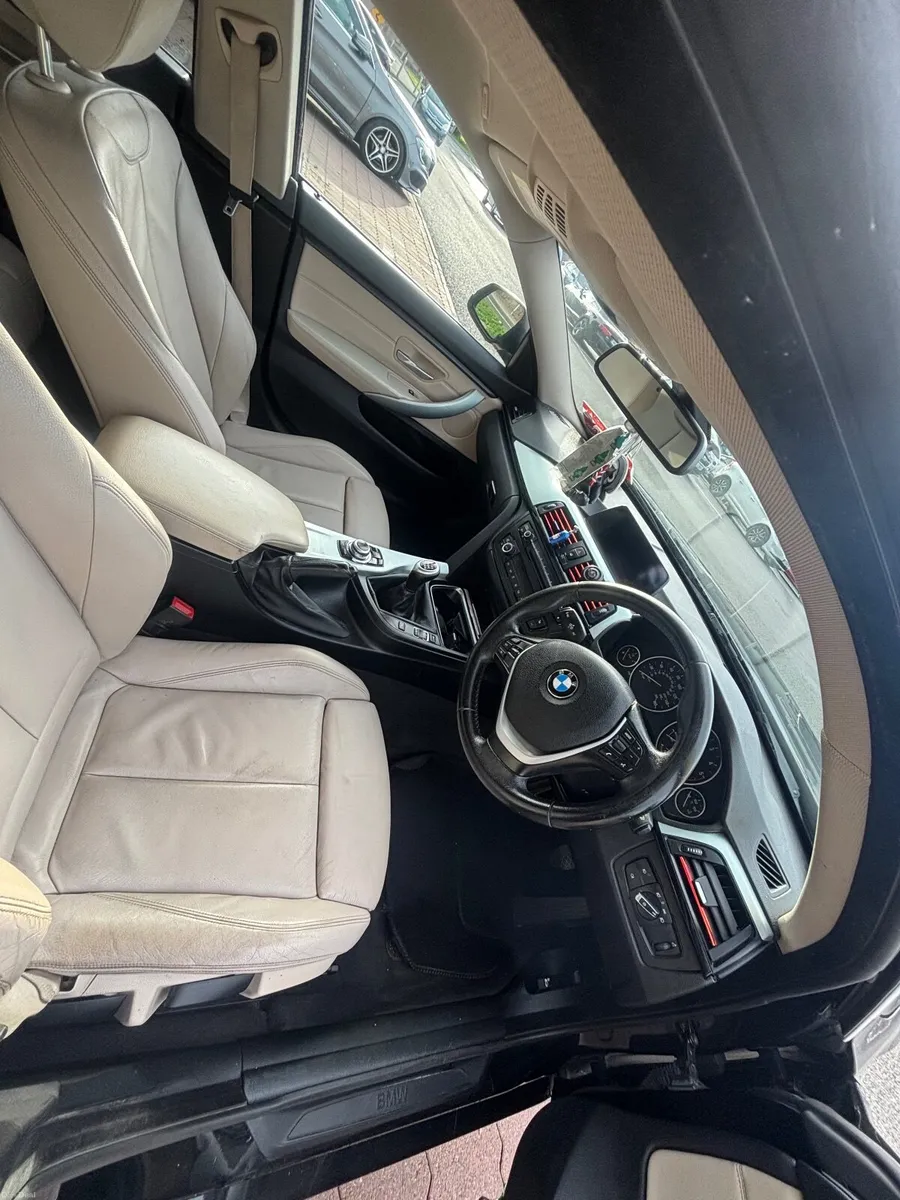 BMW 4-Series 2014 - Image 3