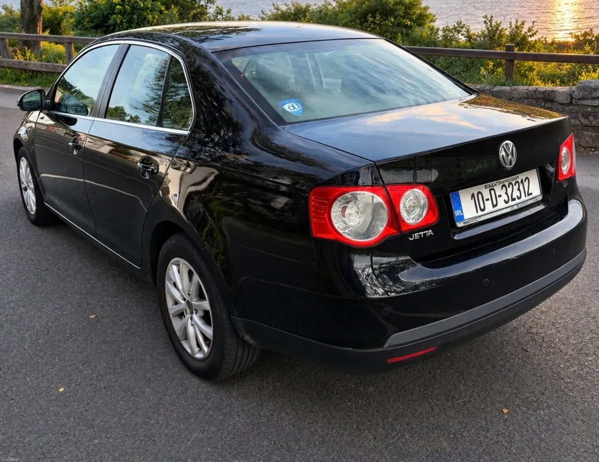 Volkswagen Jetta - Image 3
