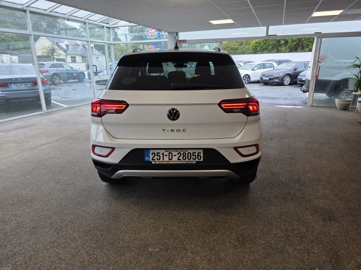 Volkswagen T-ROC EDITION 75 1.0TSI M6F 116HP 2025 - Image 6