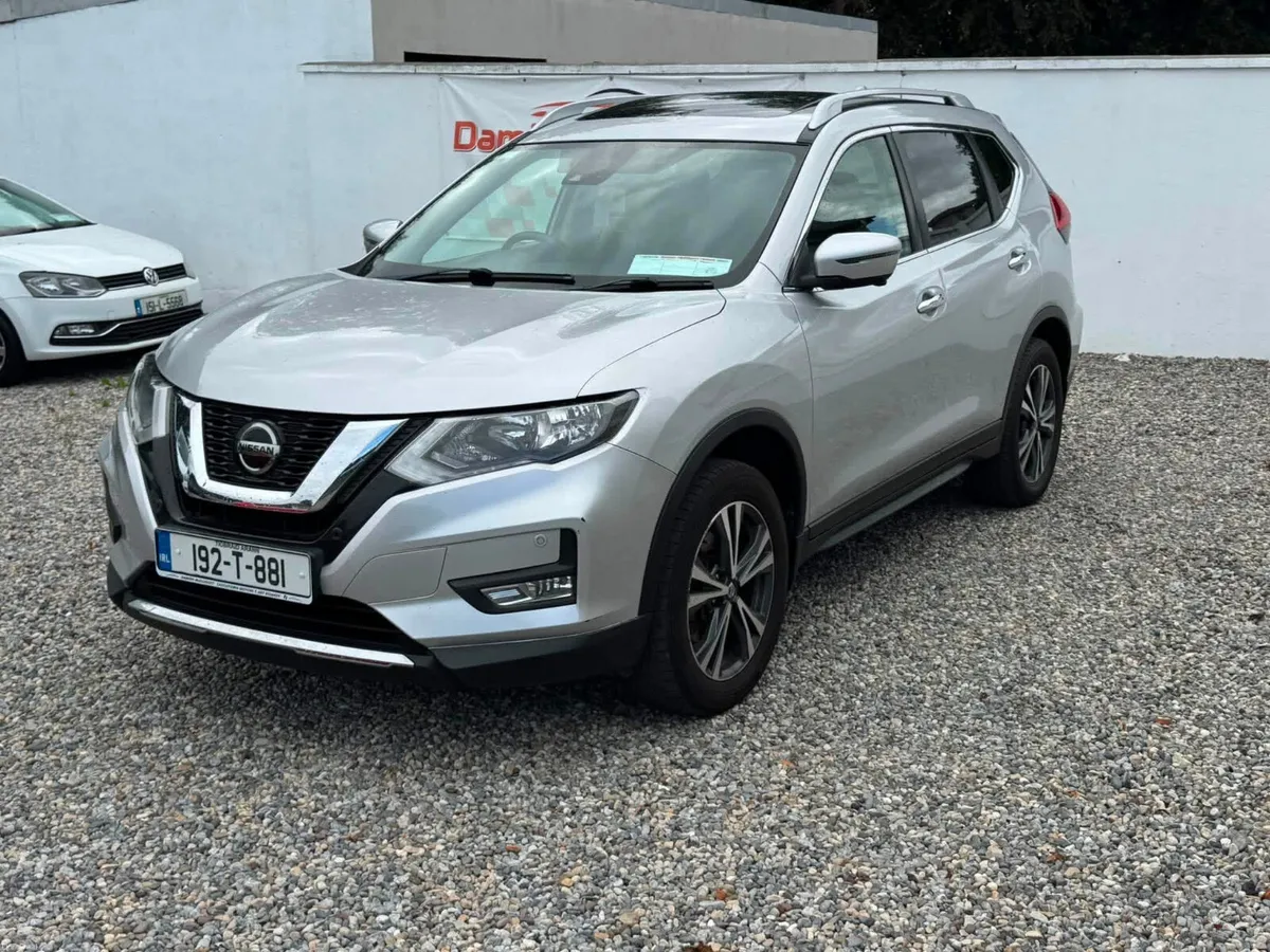 2019 Nissan X-Trail (Pan roof) 7 Seats - Image 3
