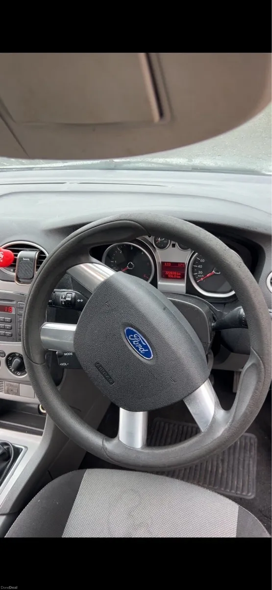 Ford Focus - Image 4