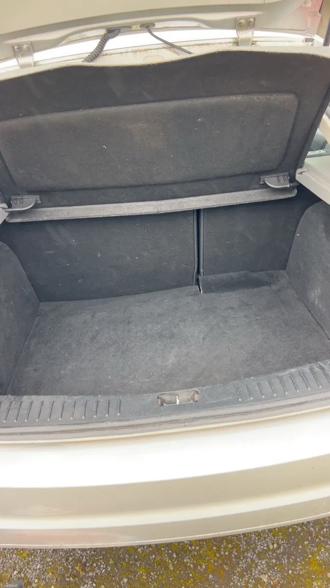 Ford Focus - Image 5