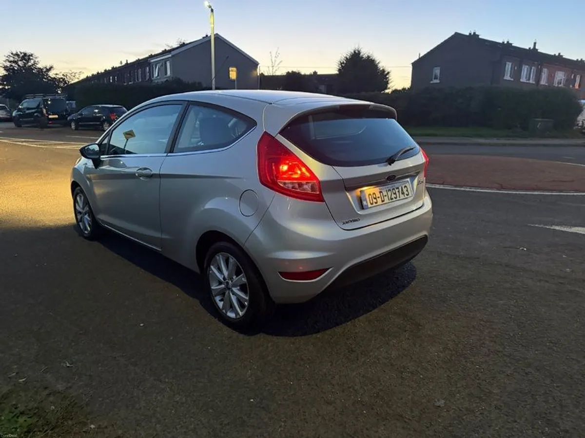 2009 Ford Fiesta Nct 03/27 - Image 3
