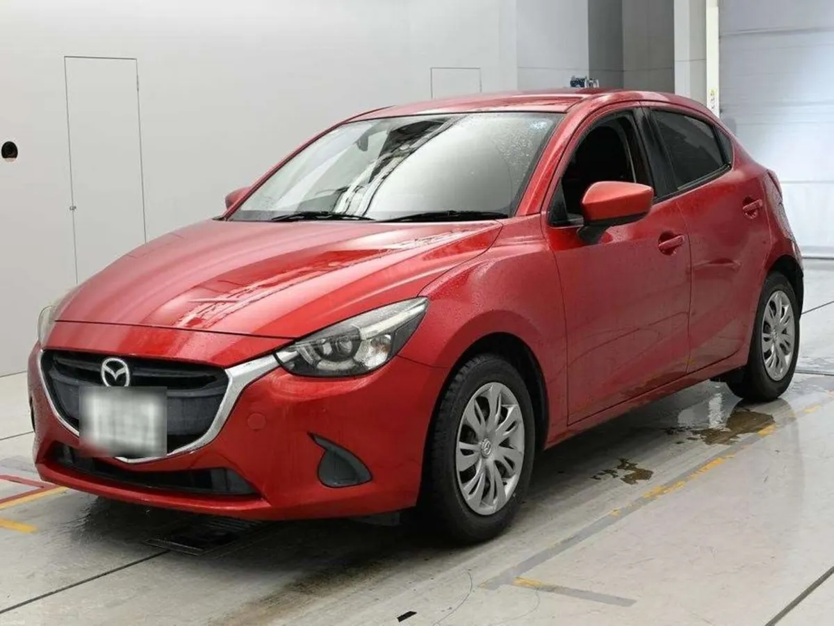 Mazda Demio 13S - Image 5