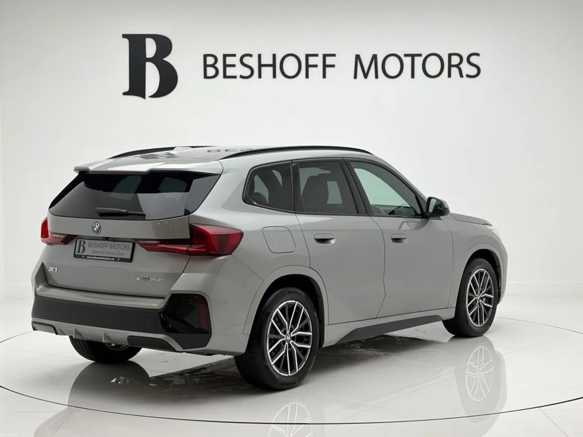 BMW X1 25e M-SPORT X-DRIVE=ONLY 4000 MILES//FULL L - Image 5