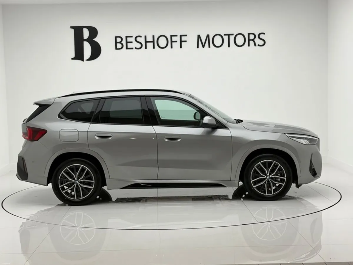 BMW X1 25e M-SPORT X-DRIVE=ONLY 4000 MILES//FULL L - Image 6