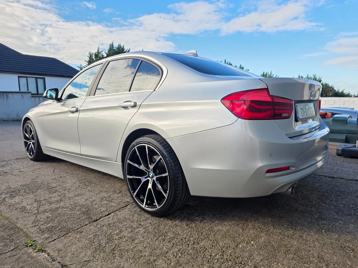2017 BMW 316D * SPORT MODEL * LOW MILES * - Image 6