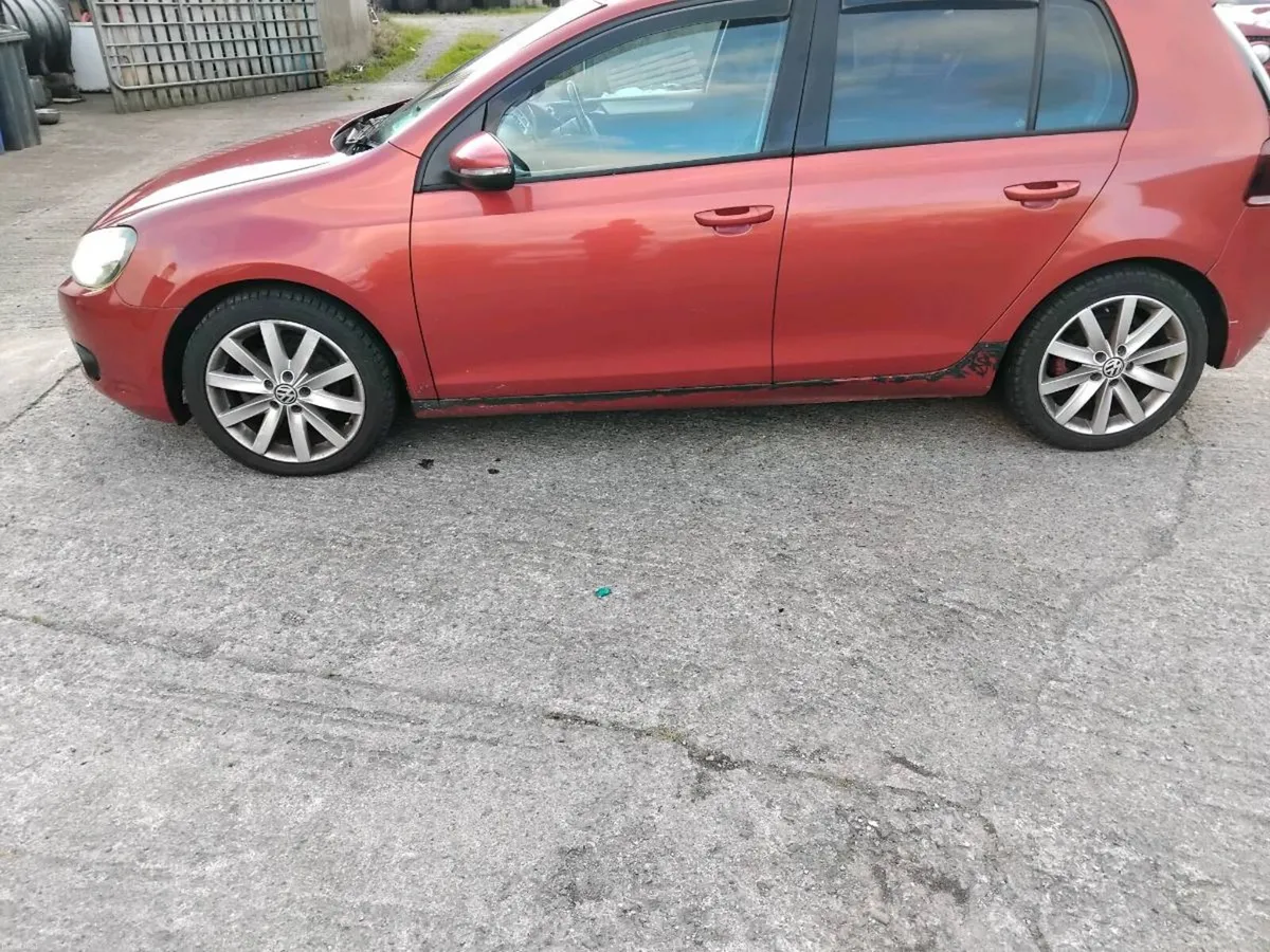 2009 vw golf - Image 3