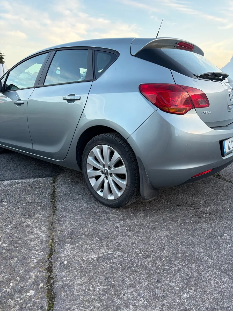 Opel Astra 1.3 cdti - Image 3