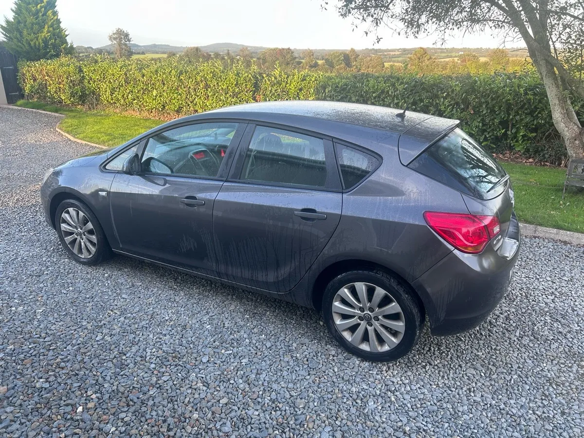 2012 Opel Astra 1.3L Diesel - Image 4