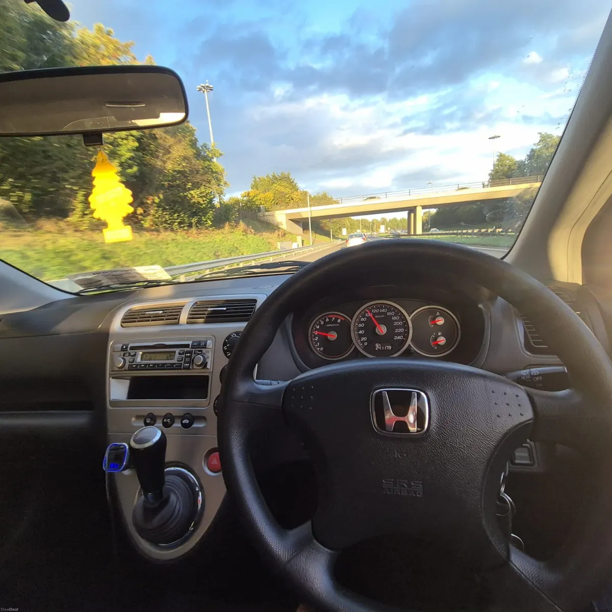 2005 Honda Civic 1.4 Petrol Hatchback

240,000 km - Image 2