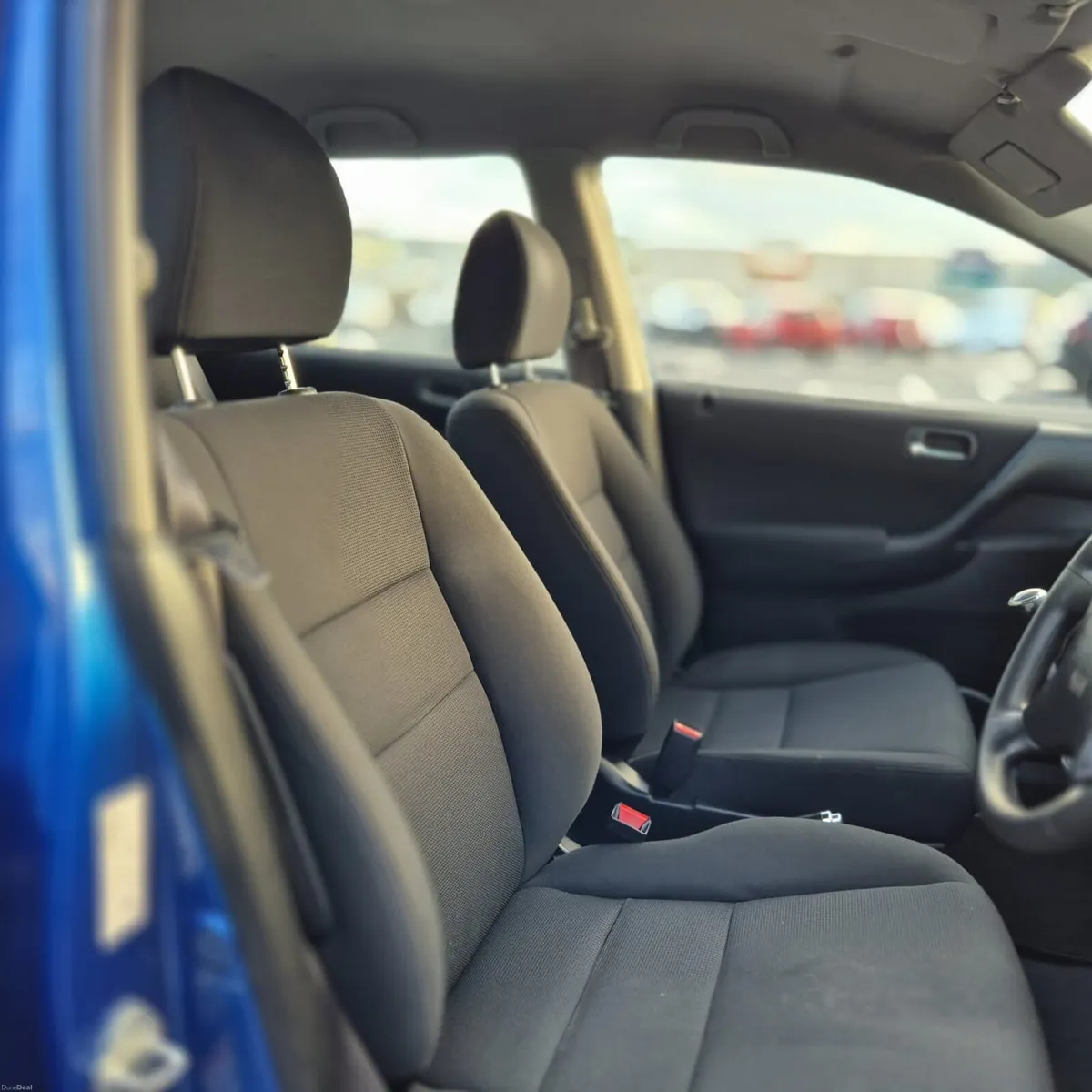 2005 Honda Civic 1.4 Petrol Hatchback

240,000 km - Image 4
