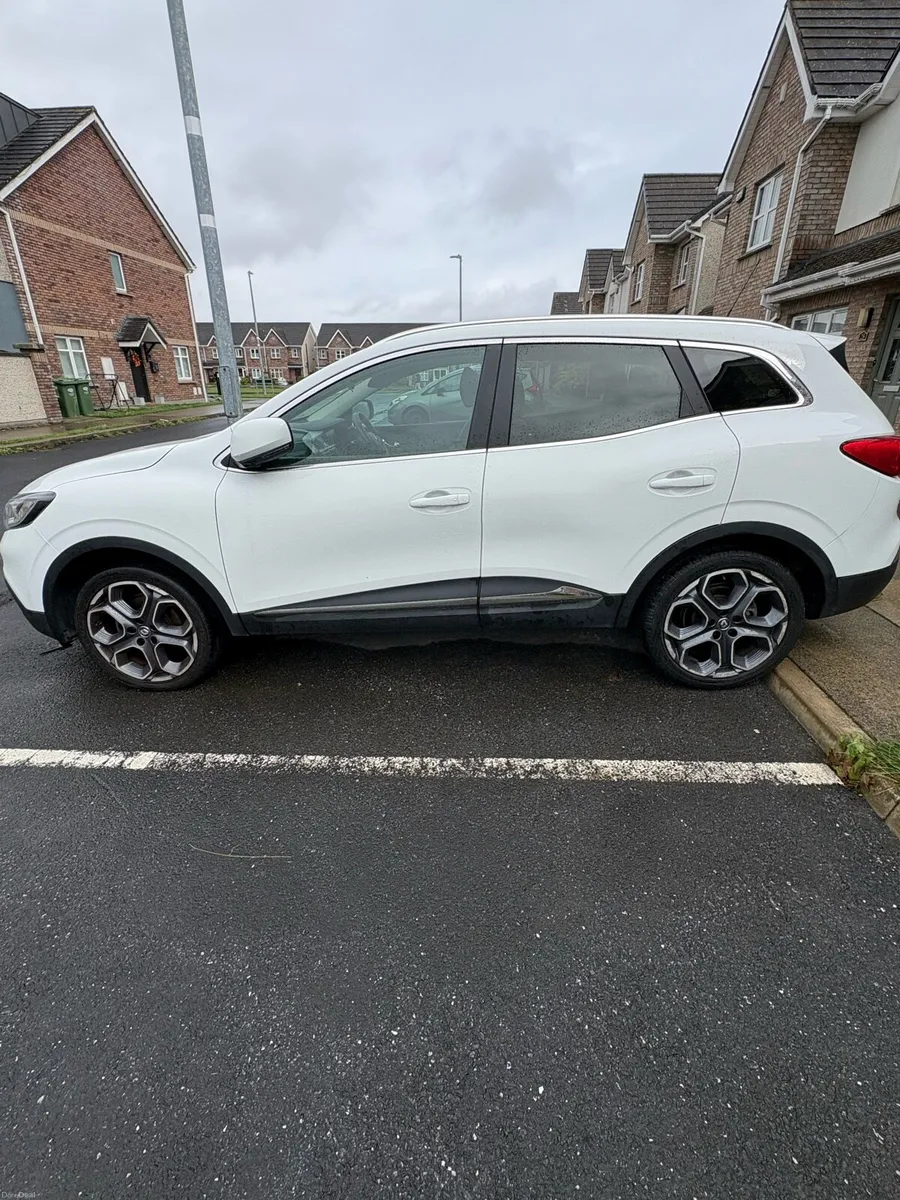 2016 Renault Kadjar Dynamique S NAV - Image 2