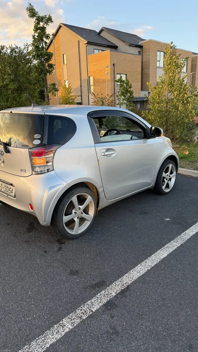 Toyota IQ automatic - Image 6