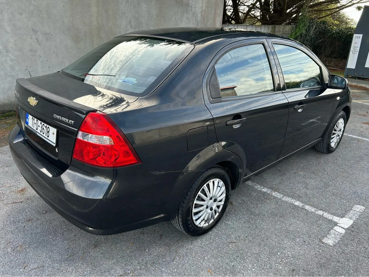 2011 Chevrolet Aveo Ls - Image 4