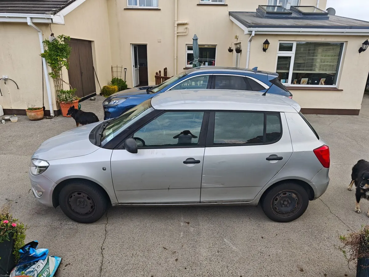 Skoda Fabia 2014 - Image 2