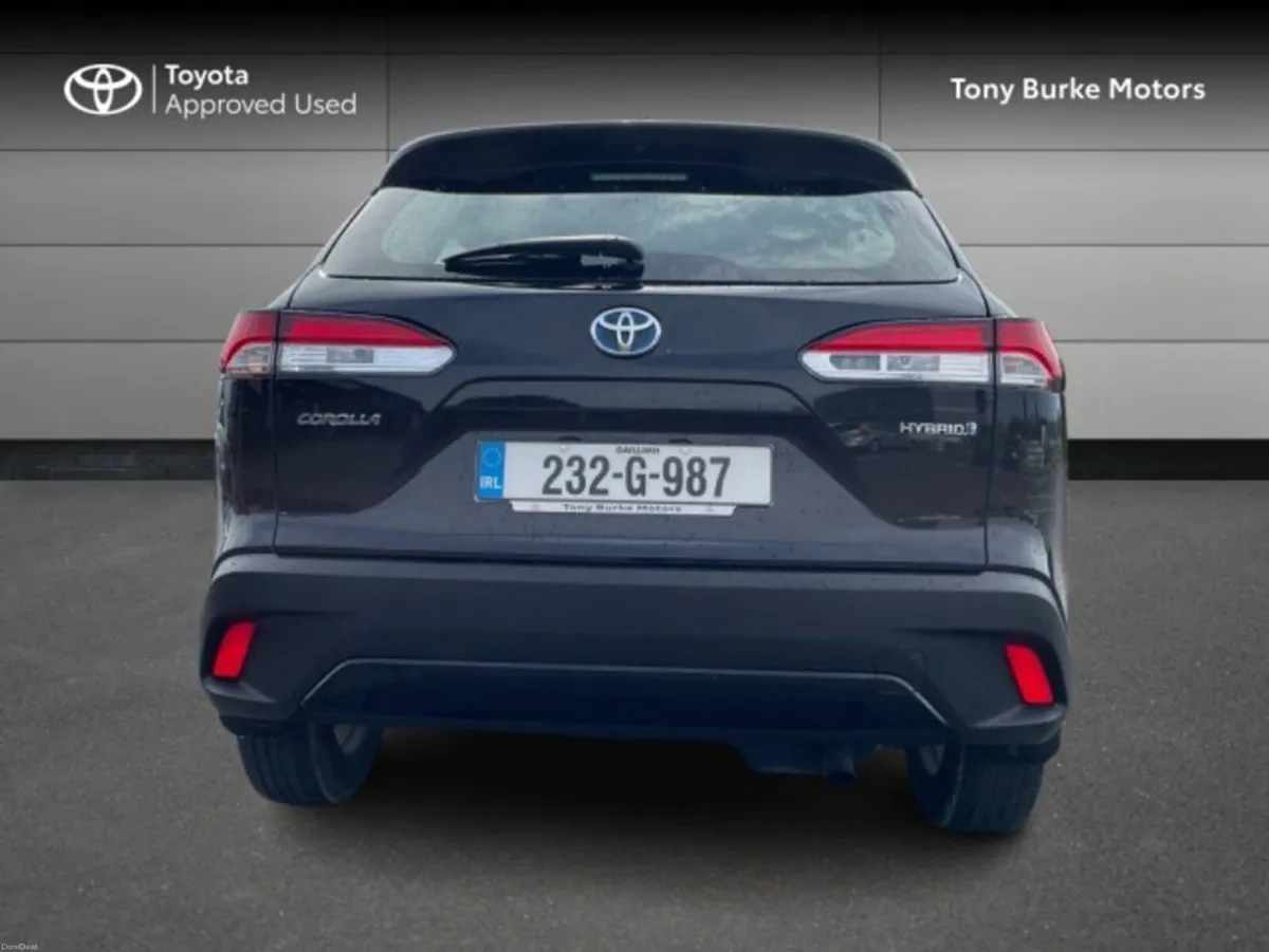 Toyota Corolla Cross CROSS - Luna - 1.8 Hybrid- Au - Image 5