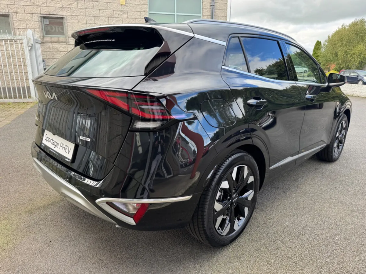 Kia Sportage PHEV - Image 2