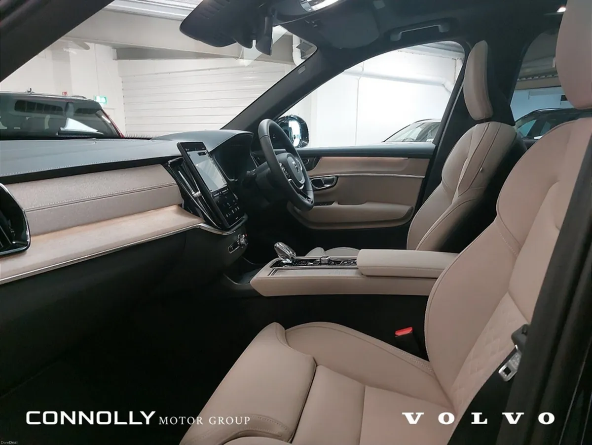 Volvo XC90 T8 Phev Plus Dark AWD 5DR - Image 4