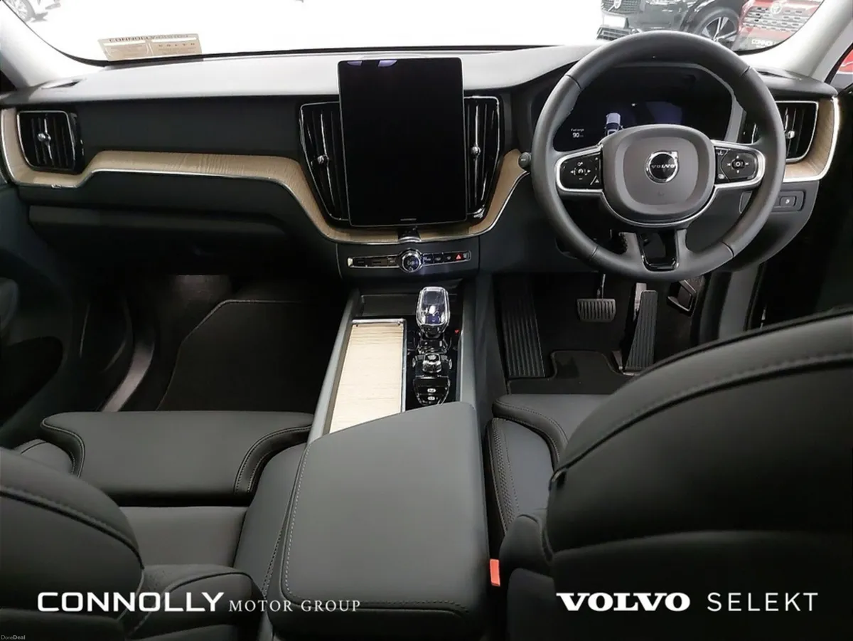 Volvo XC60 T6 Phev Plus Dark AWD 5DR - Image 4