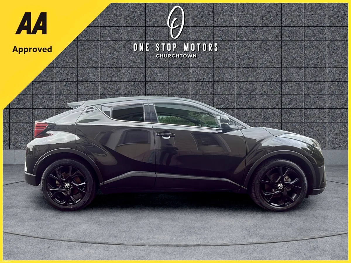 2023 TOYOTA C-HR *HYBRID-LUNA SPORT-BLACK ED-23KMS - Image 6