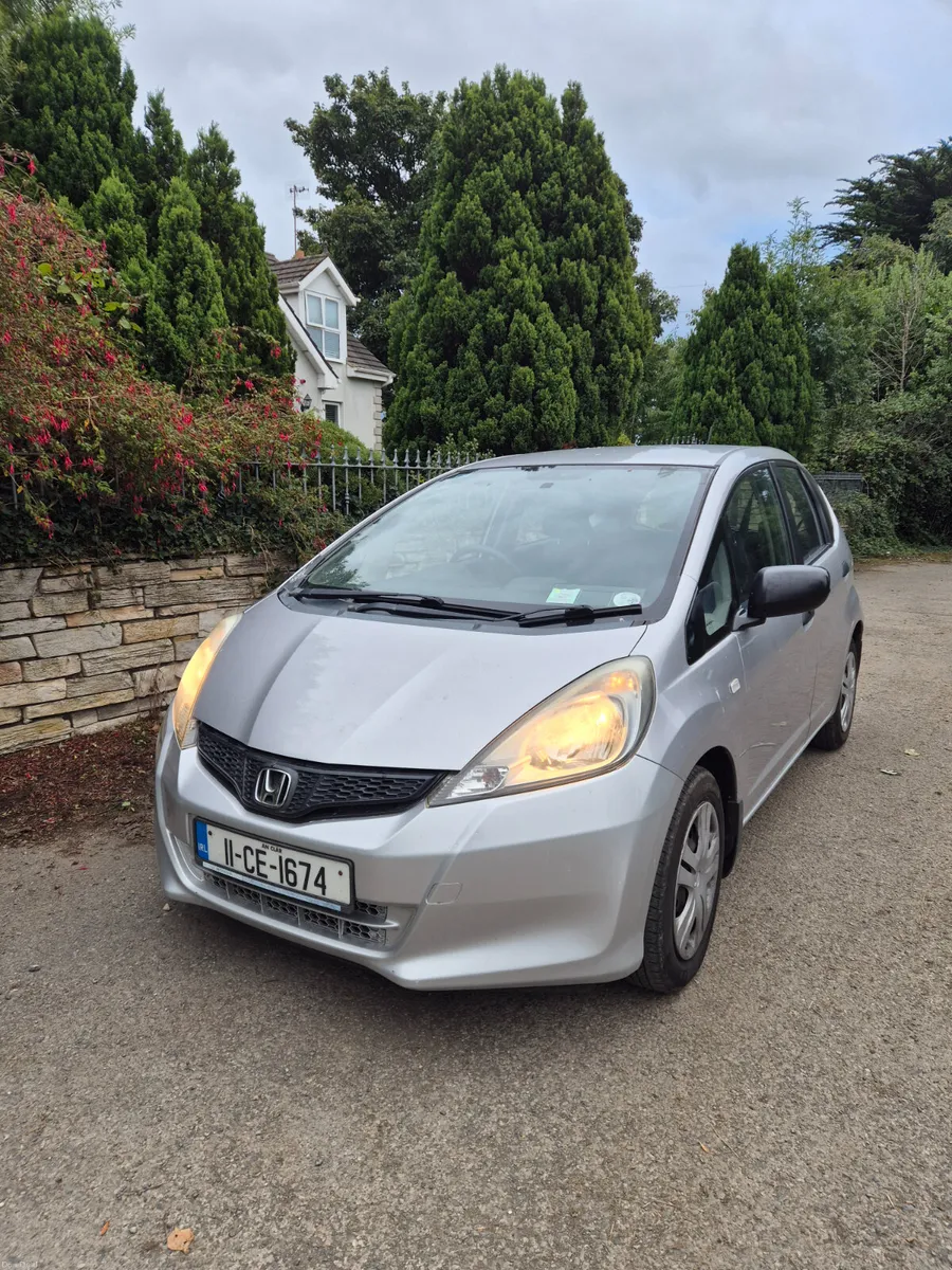 Honda Jazz 2011 1.2 petrol - Image 4
