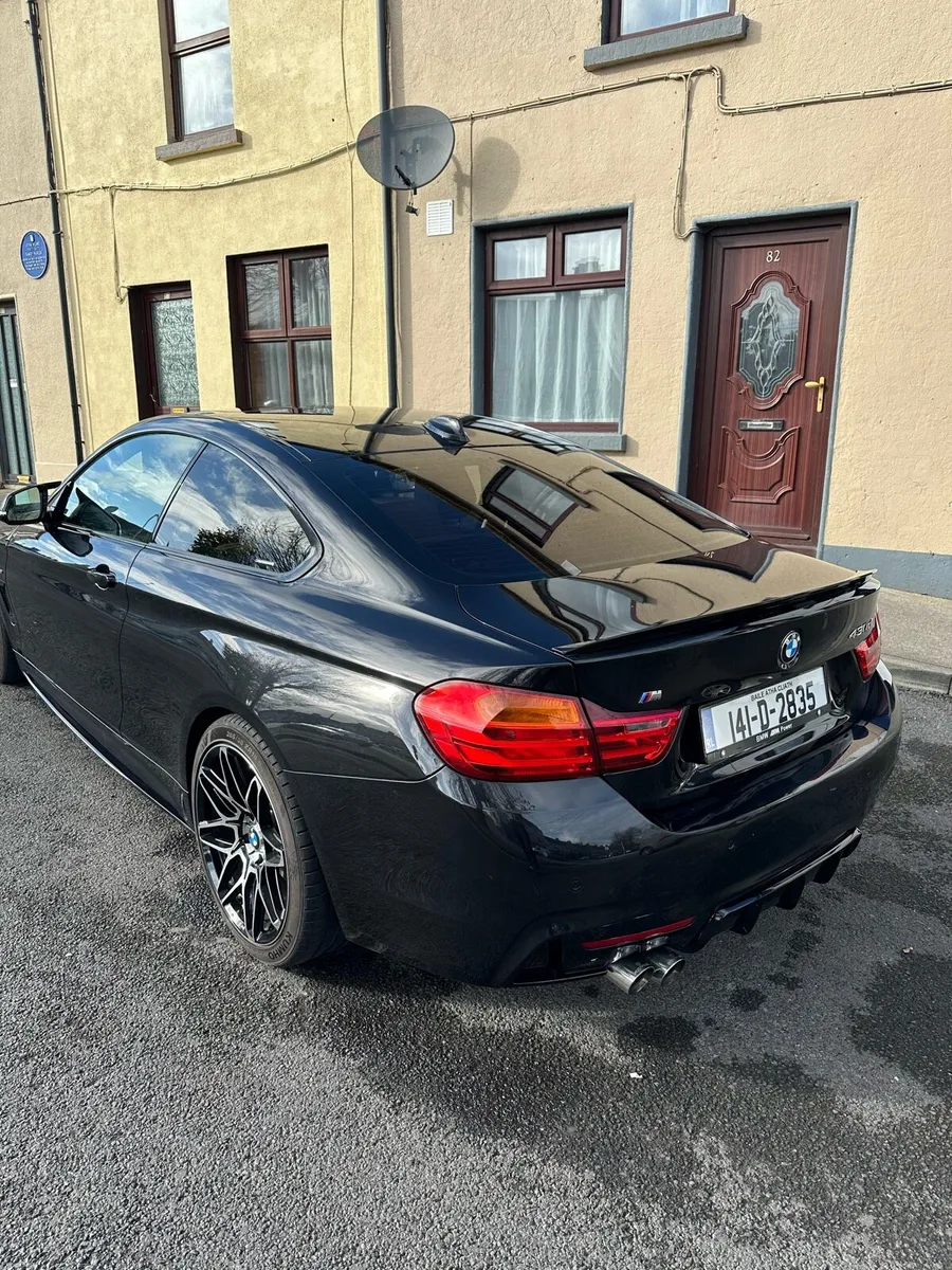 BMW 4-Series 2014 - Image 5
