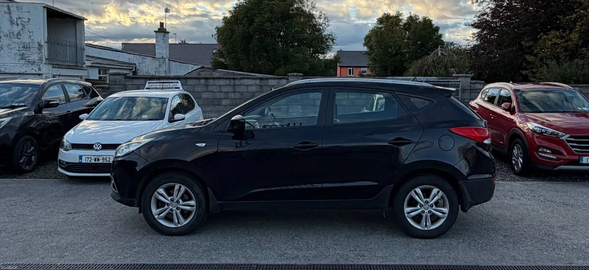 13 Hyundai ix35 1.7 New Nct - Image 3