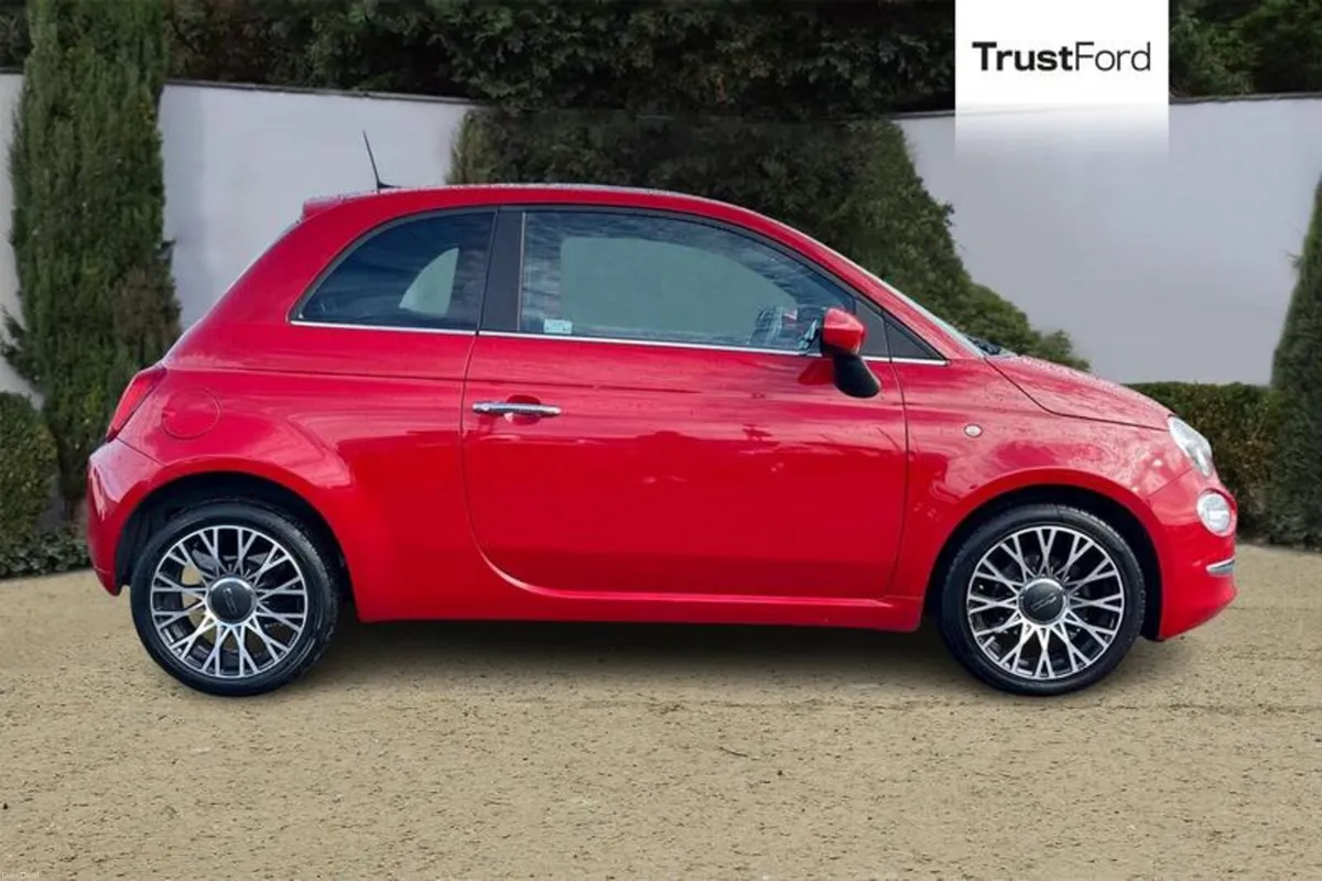Fiat 500 1.0 Mild Hybrid 3dr - PANORAMIC ROOF with - Image 3