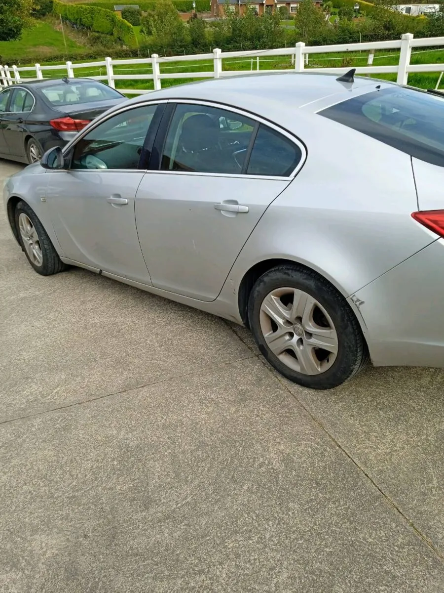 Car - Image 6