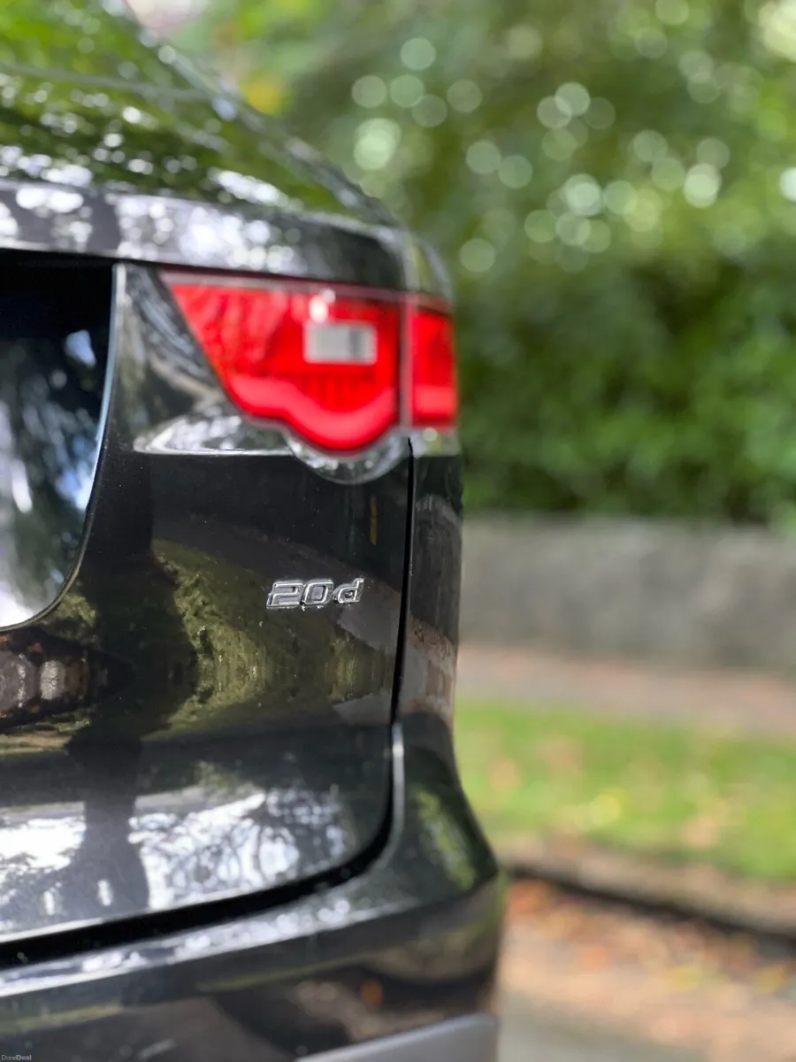 Jaguar F-pace R SPORT HIGH SPEC (NCT+Low mileage) - Image 5