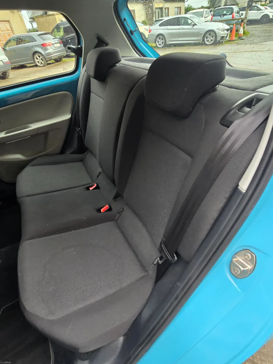 Volkswagen up! 2018 automatic 1.0L petrol ⛽️ €8900 - Image 6