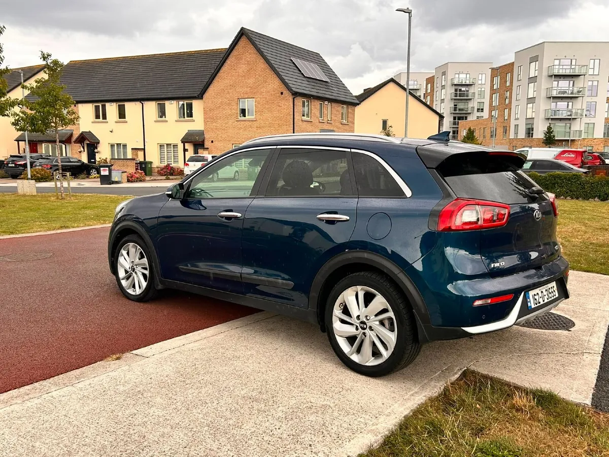 Kia Niro 2016 - Image 4