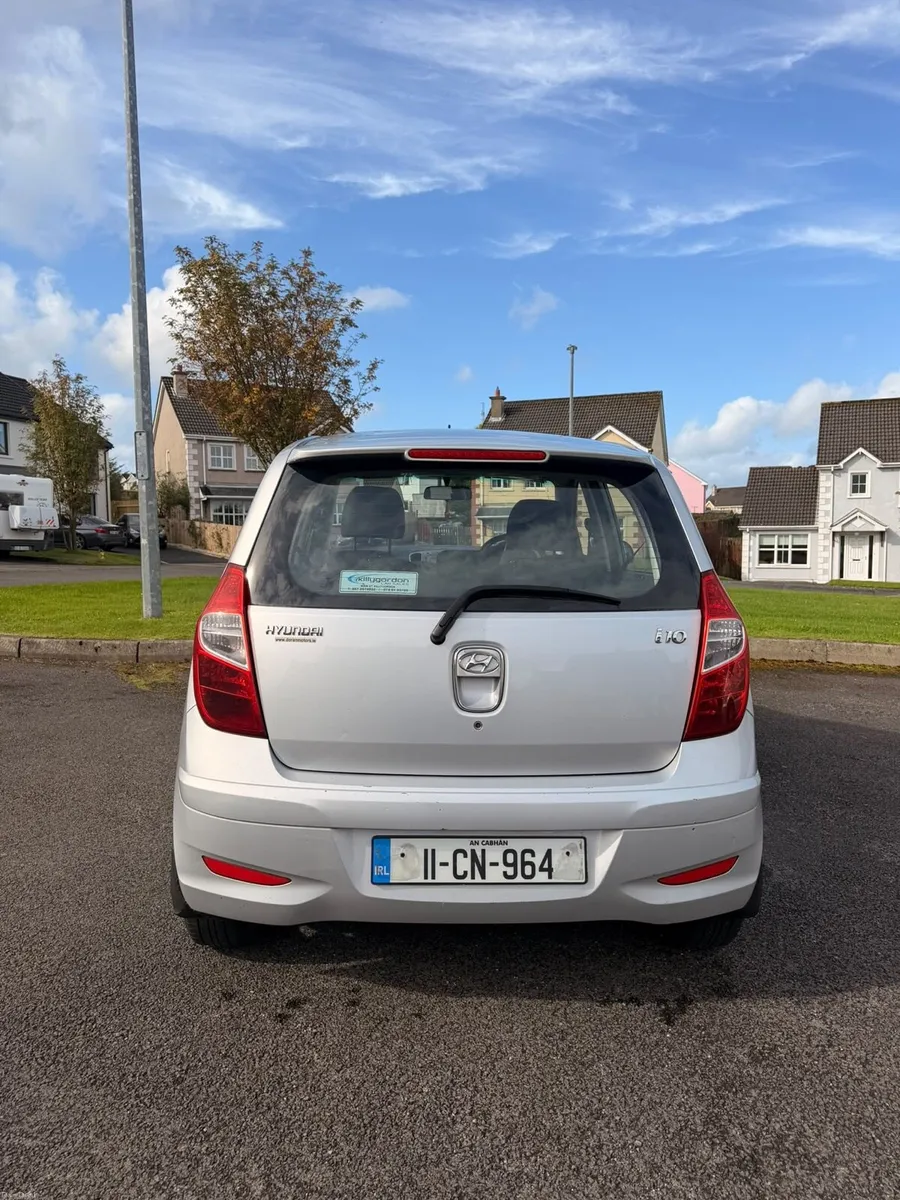 Hyundai i10 1.1L - Image 2