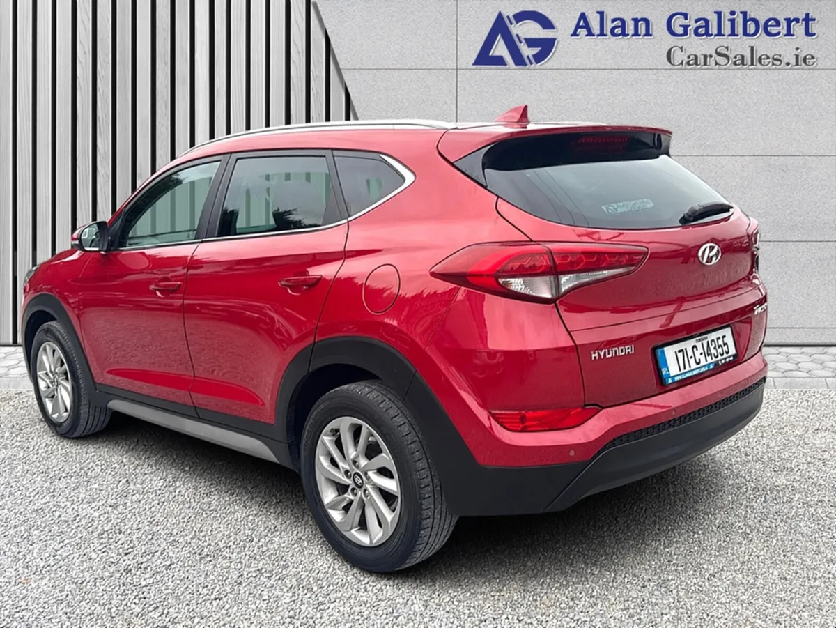 Hyundai Tucson 1.7 CRDI PREMIUM TOP SPEC - Image 2